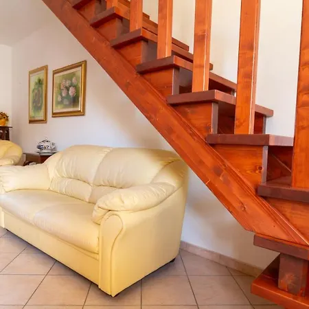 Welcome - Casa Via Leopardi 126 *